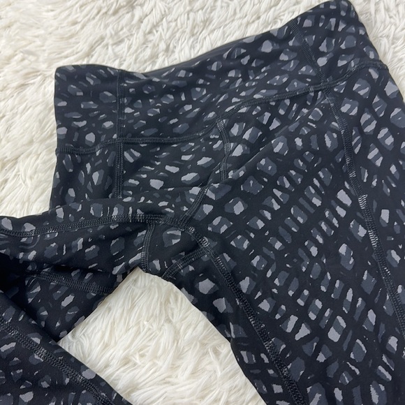 Lululemon Tight Stuff Tight (Reflective) Simply Lace Play Dark Slate Black - Picture 3 of 6